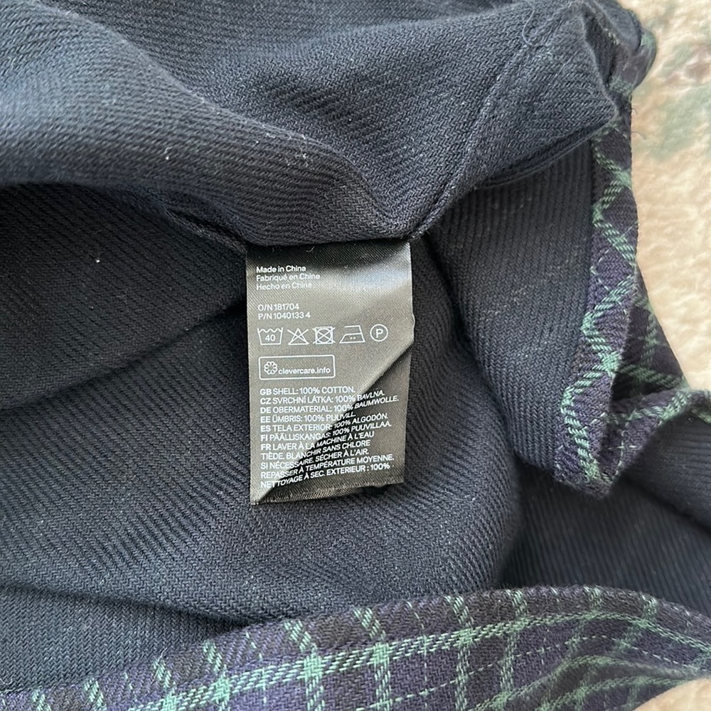 H&am button down - Picture 3 of 4